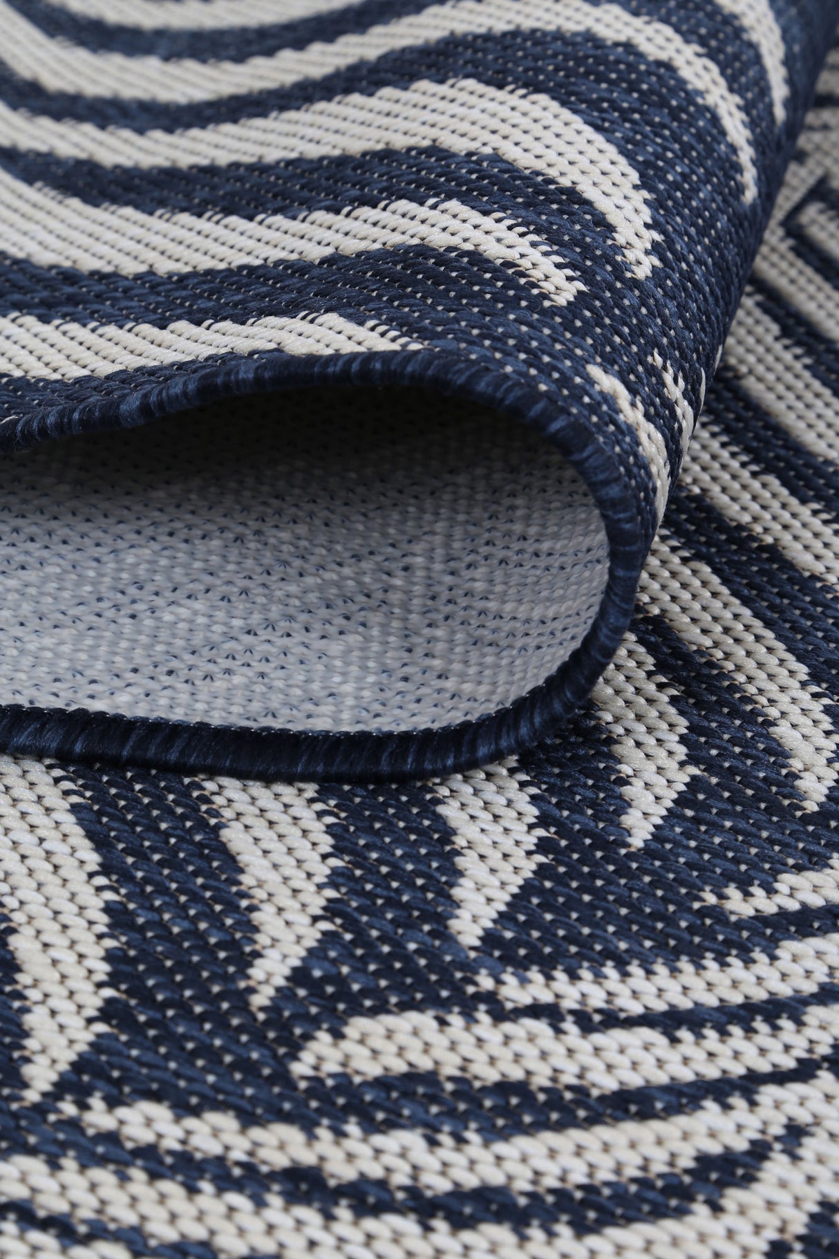 Elements 1213A Navy Cream