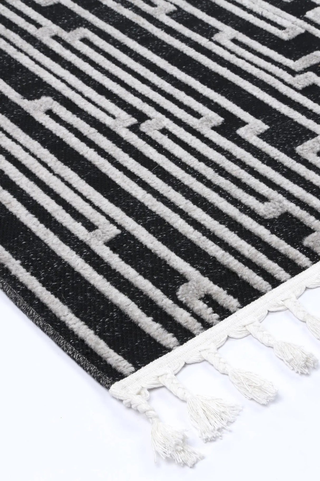 Aegean Anthrasite Grey Matrix Rug BRAVEN