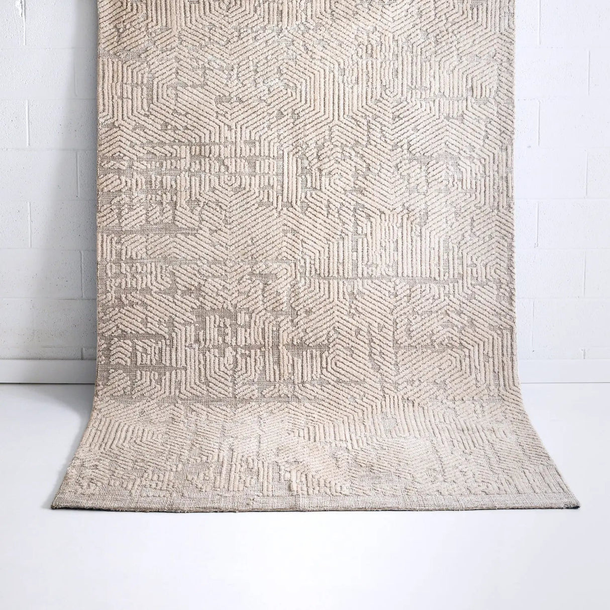 Avalon Abstract Floor Rug Ivory DREAMHOME