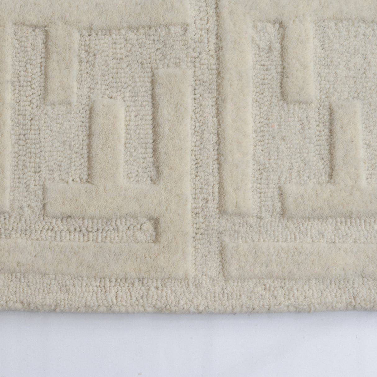 Fabien Handtufted Wool Cream Monogram