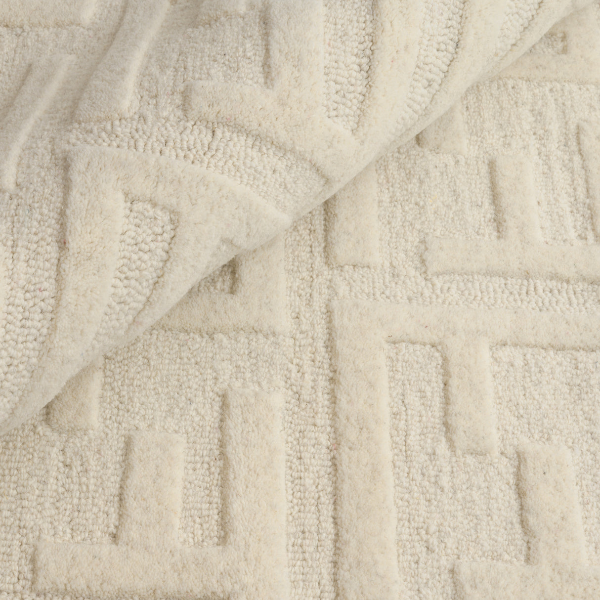 Fabien Handtufted Wool Cream Monogram