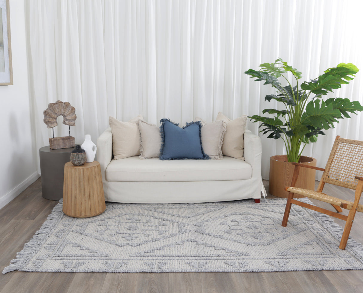 Diego-Ornamental-Light-Grey-Wool-Rug