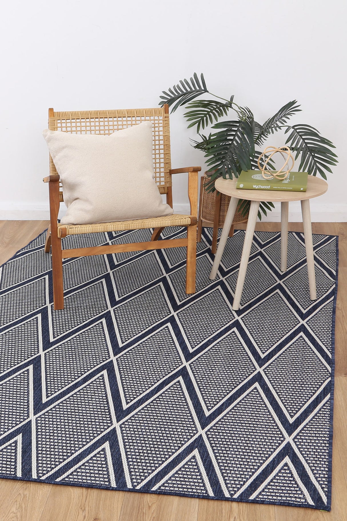 Elements  1721A Navy Cream