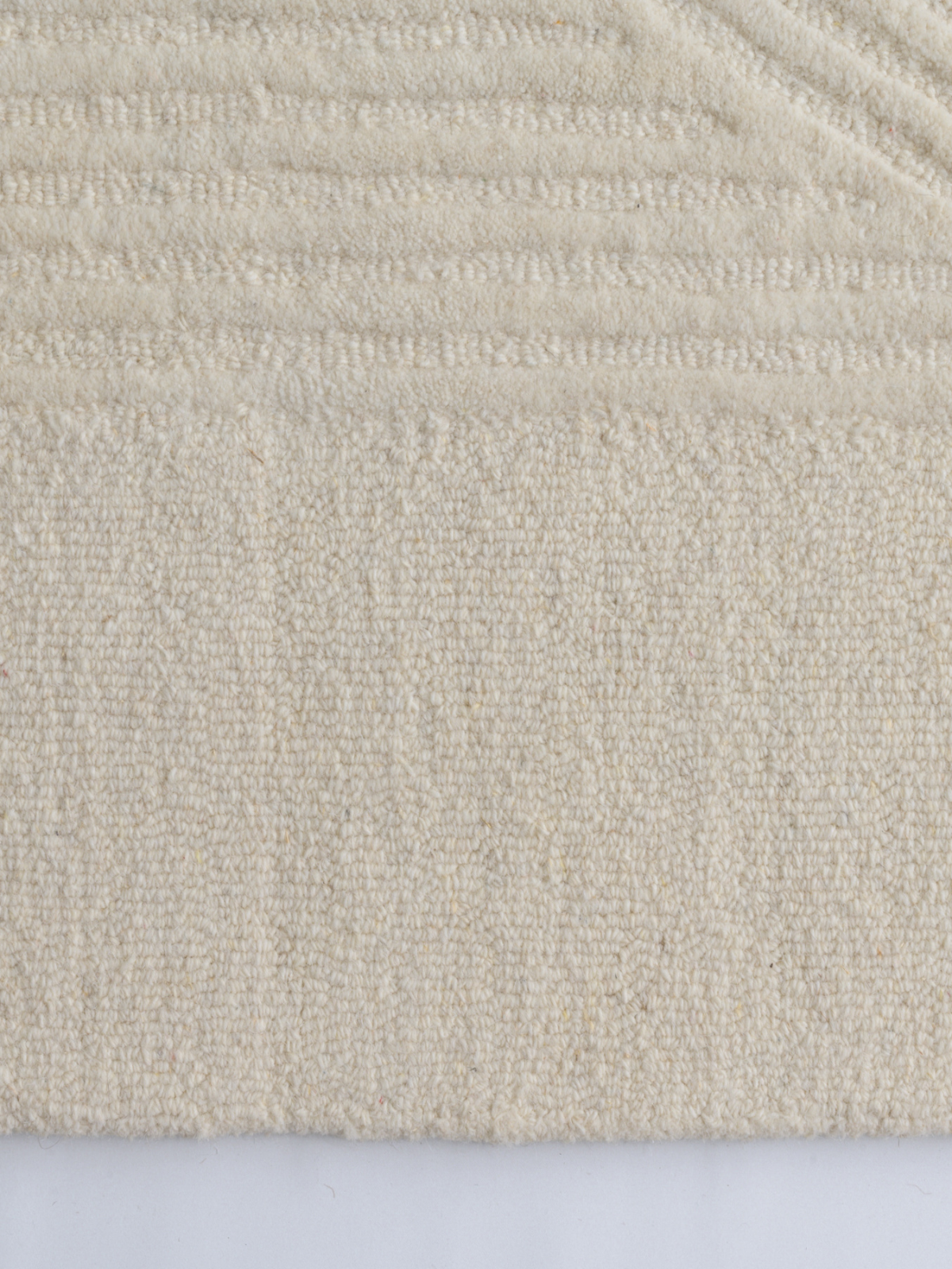 Fabien Handtufted Polyester Wool Infinity Cream