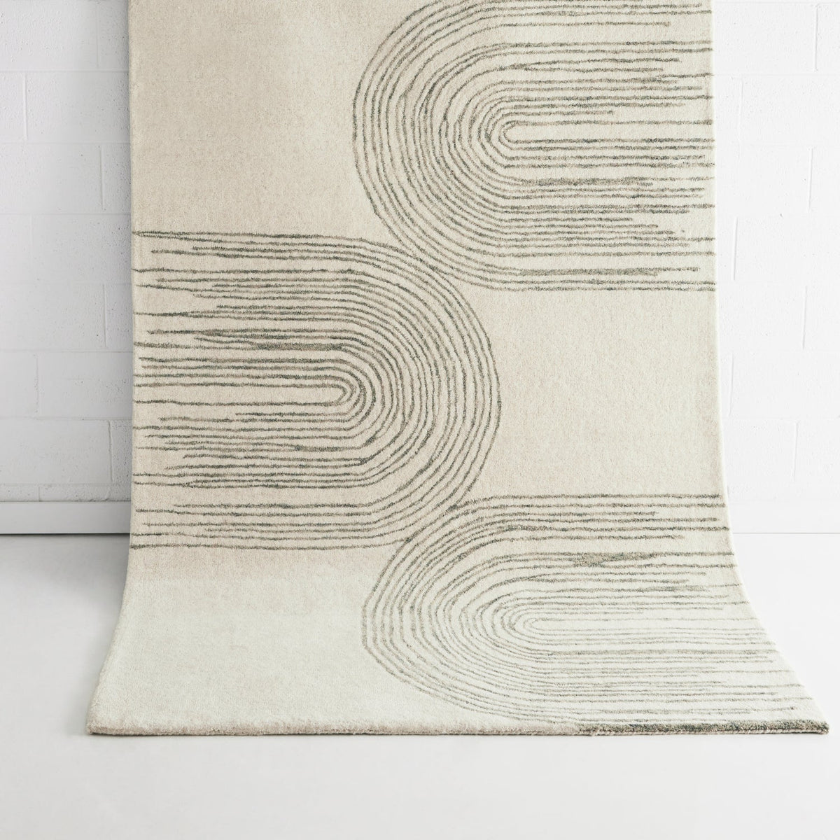 Brighton Ivory Beige Wool Rug MAARIA