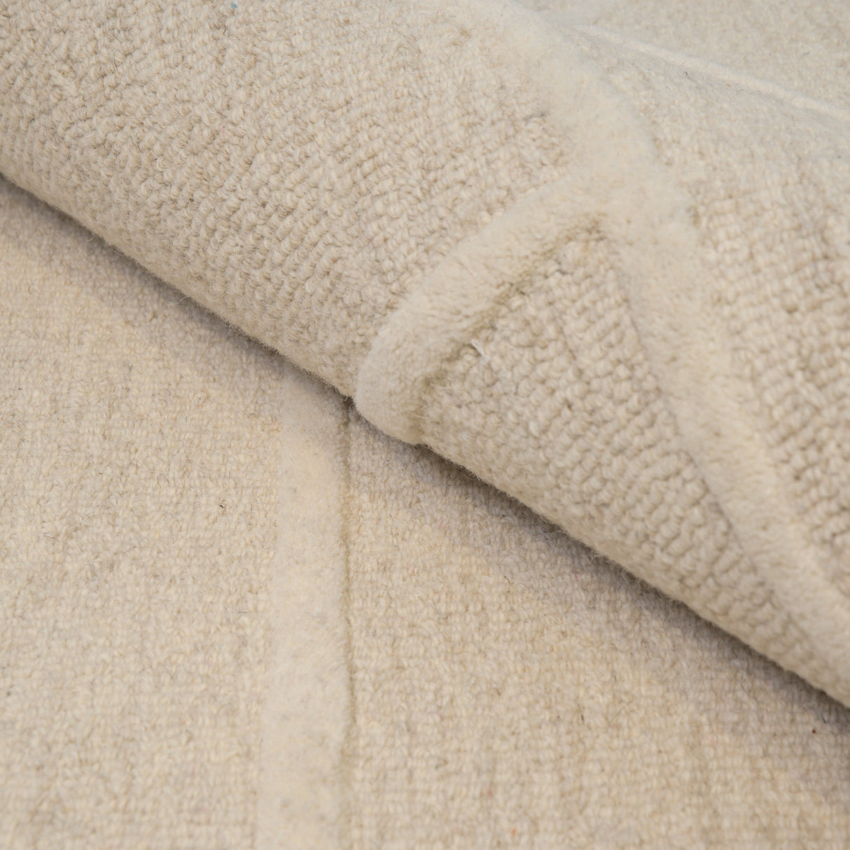 Fabien Handtufted Wool Beige Moon