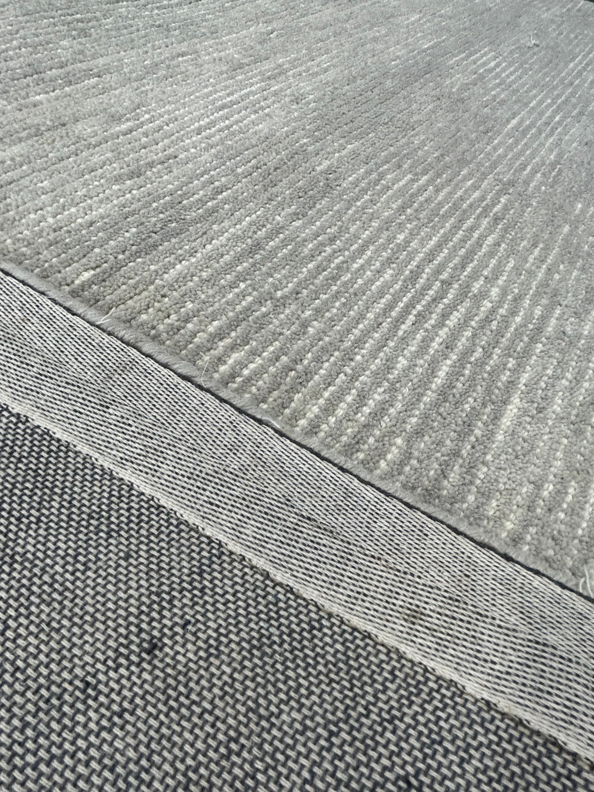 Eden 280x380cm Handtufted Polyester Wool GREY