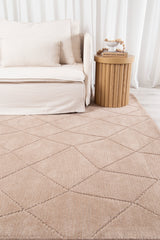 Lacey 02 Beige
