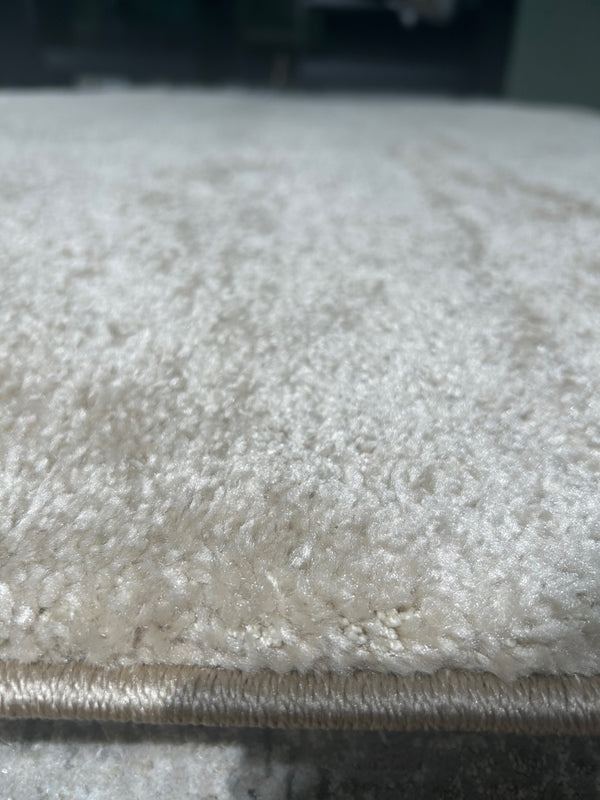 Loki Plain Natural Rug