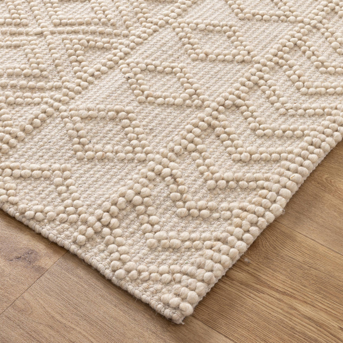 Perla 16 Natural Rug