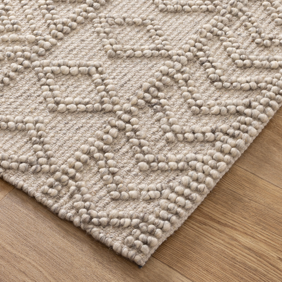 Perla 16 Steel Rug