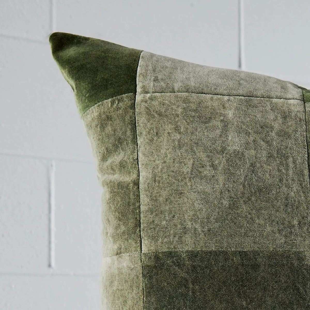 Tilga Cushion 50x50cm Green CELADON