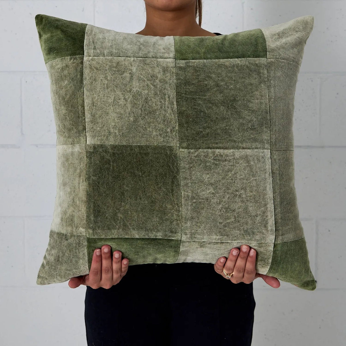 Tilga Cushion 50x50cm Green CELADON