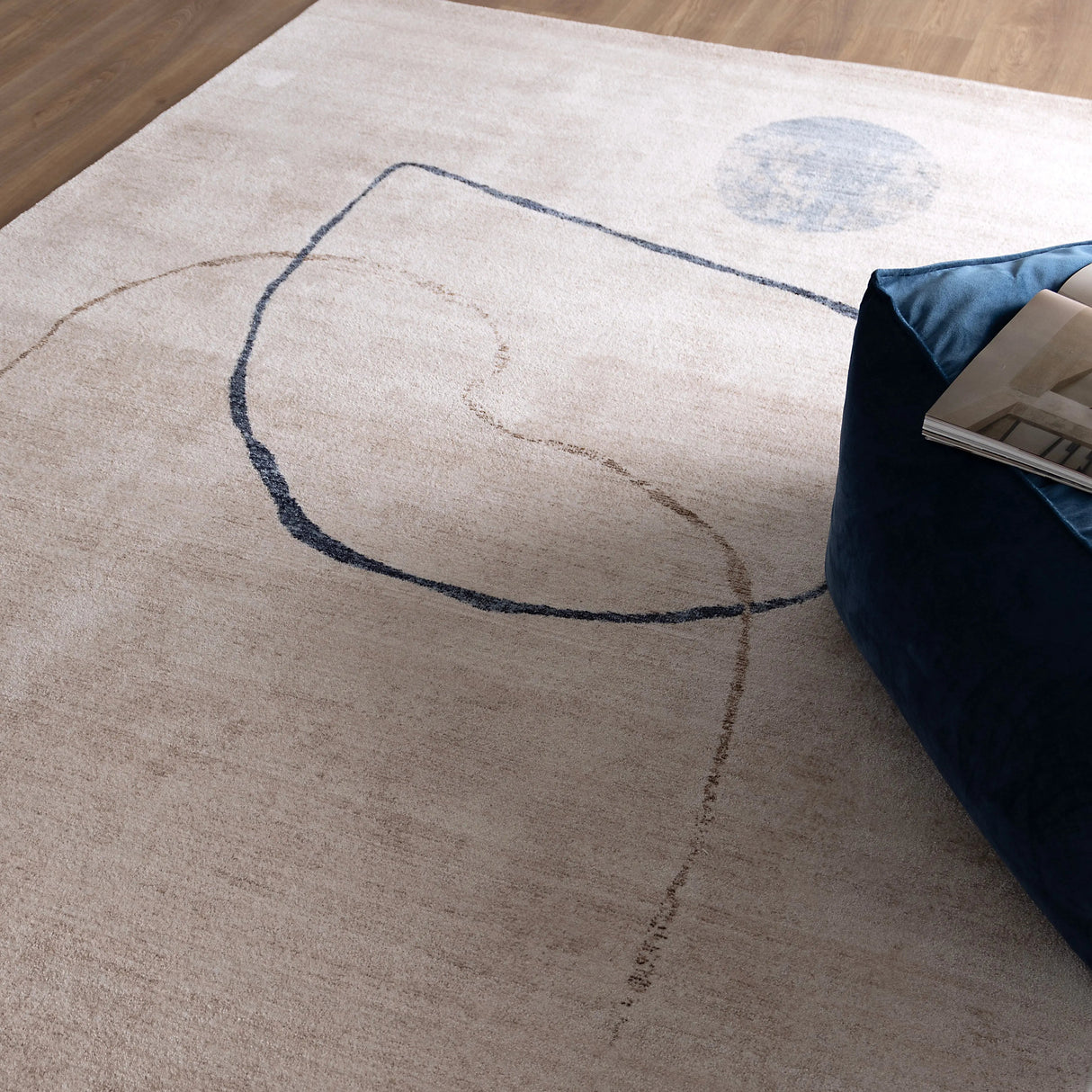 Vale Abstract Ivory Blue Rug BADE