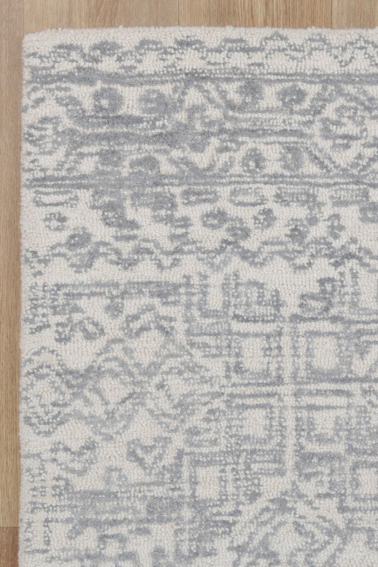 Posy Handtufted Wool Posy 02A