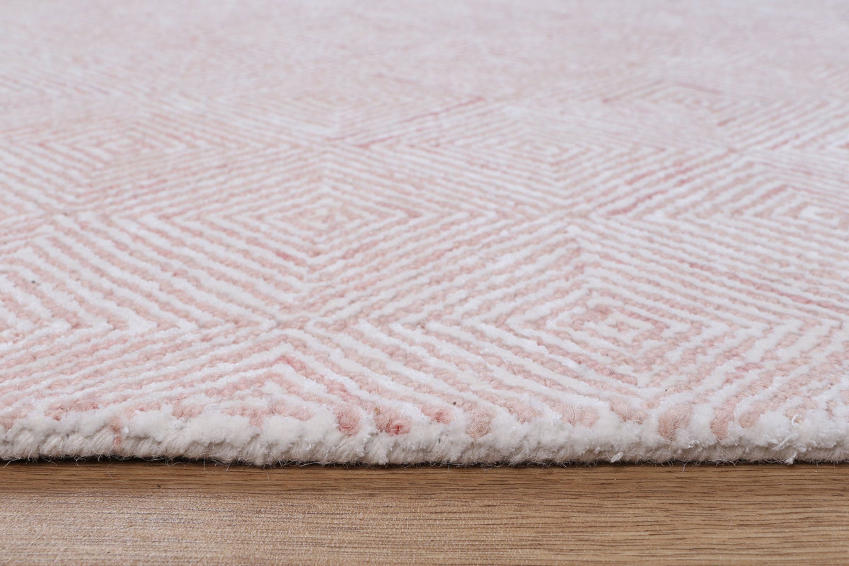 Astrid Pyramids Blush Rug