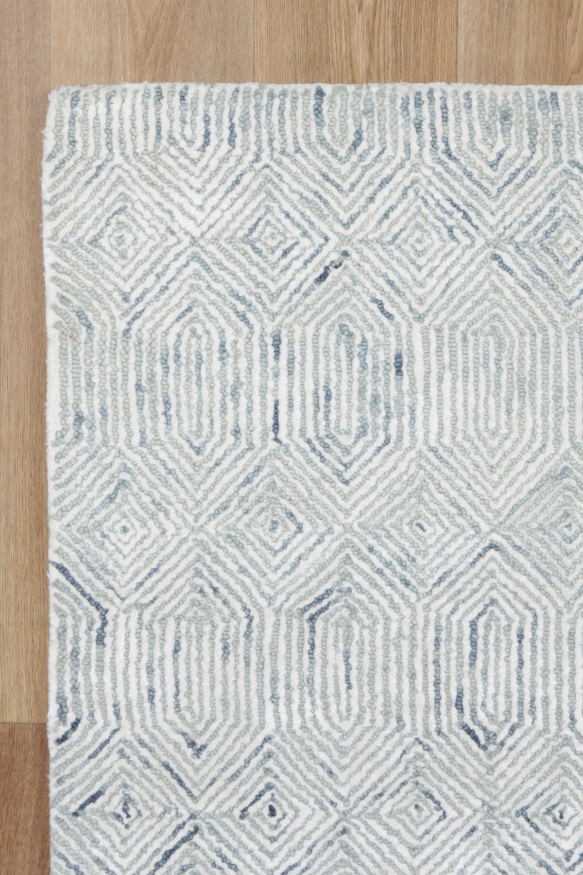 Astrid Crystal Seafoam Rug