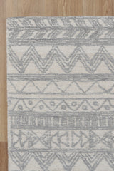 Posy Handtufted Wool Posy 04B