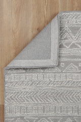 Posy Handtufted Wool Posy 04D