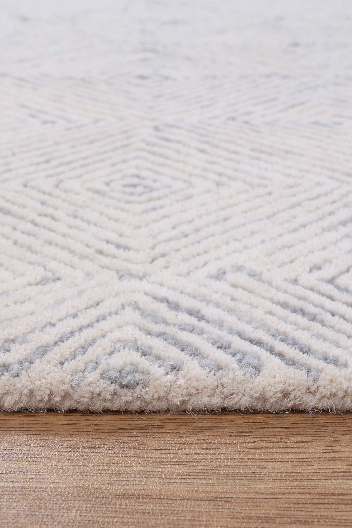 Posy Diamond 05A Grey Wool Rug