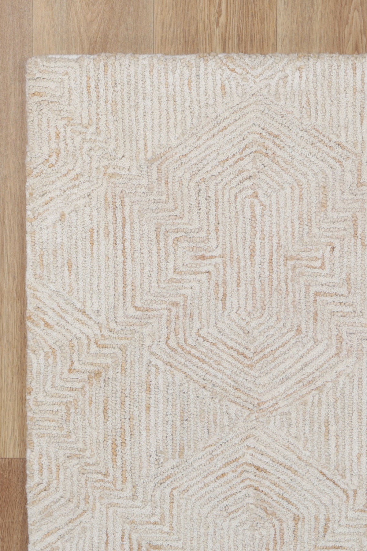 Posy Aquila 06C Beige Rug Wool Rug