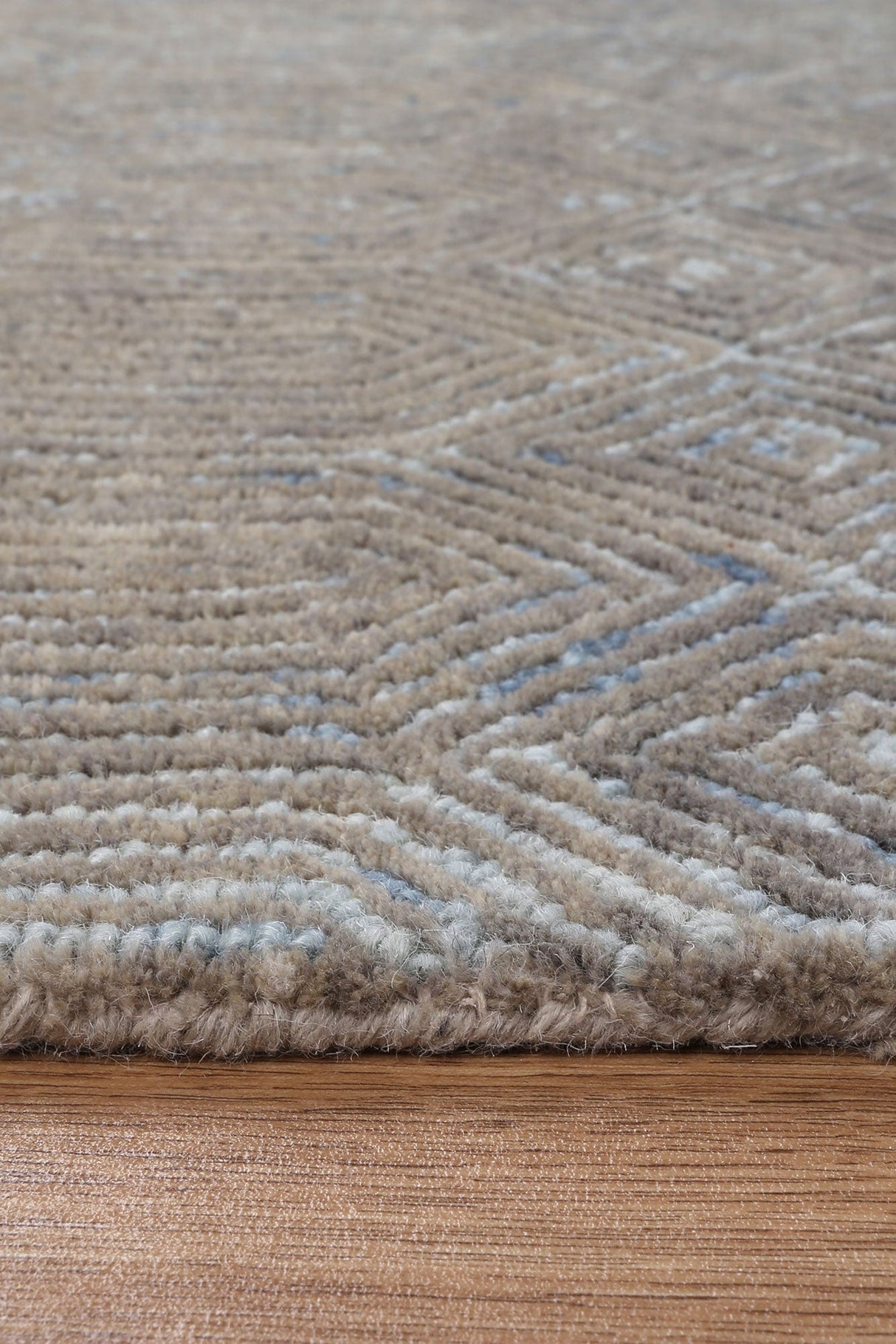 Posy Handtufted Wool Posy 08A