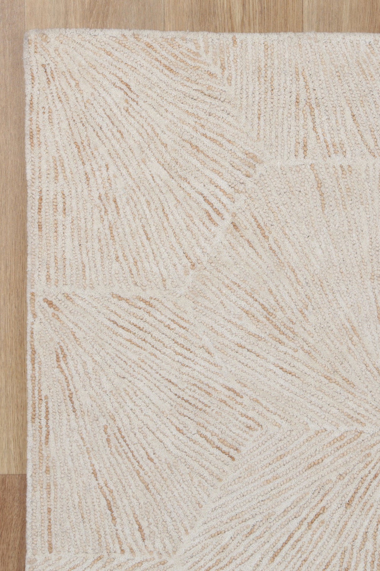 Posy Handtufted Wool Posy 10C