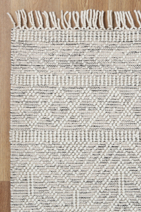 Perla 080x300cm Handwoven Wool PERL-12 BLACK/WHITE (NO FRINGE) (DC)