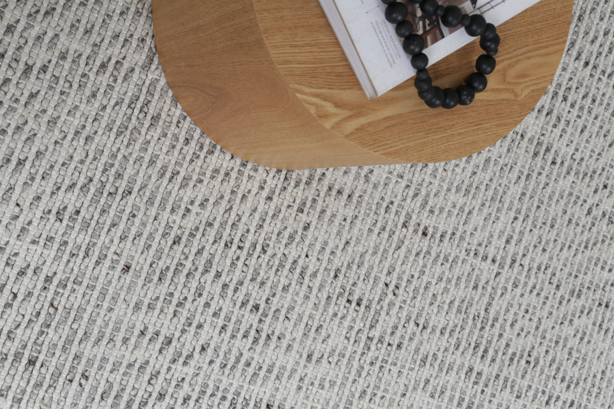 Ridges Ivory Wool Rug