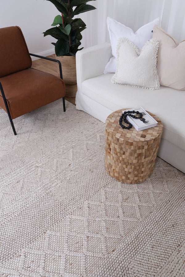 Bella Natural Wool Rug