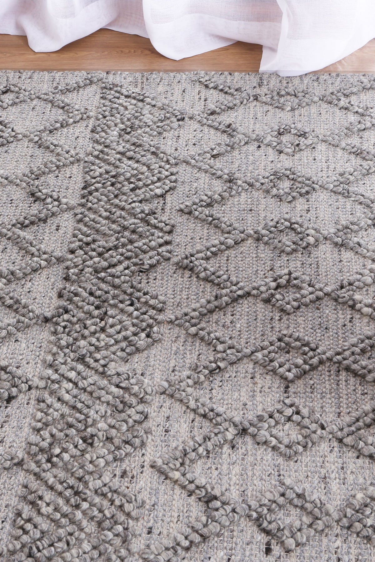 Dream 01 Cava Steel Rug