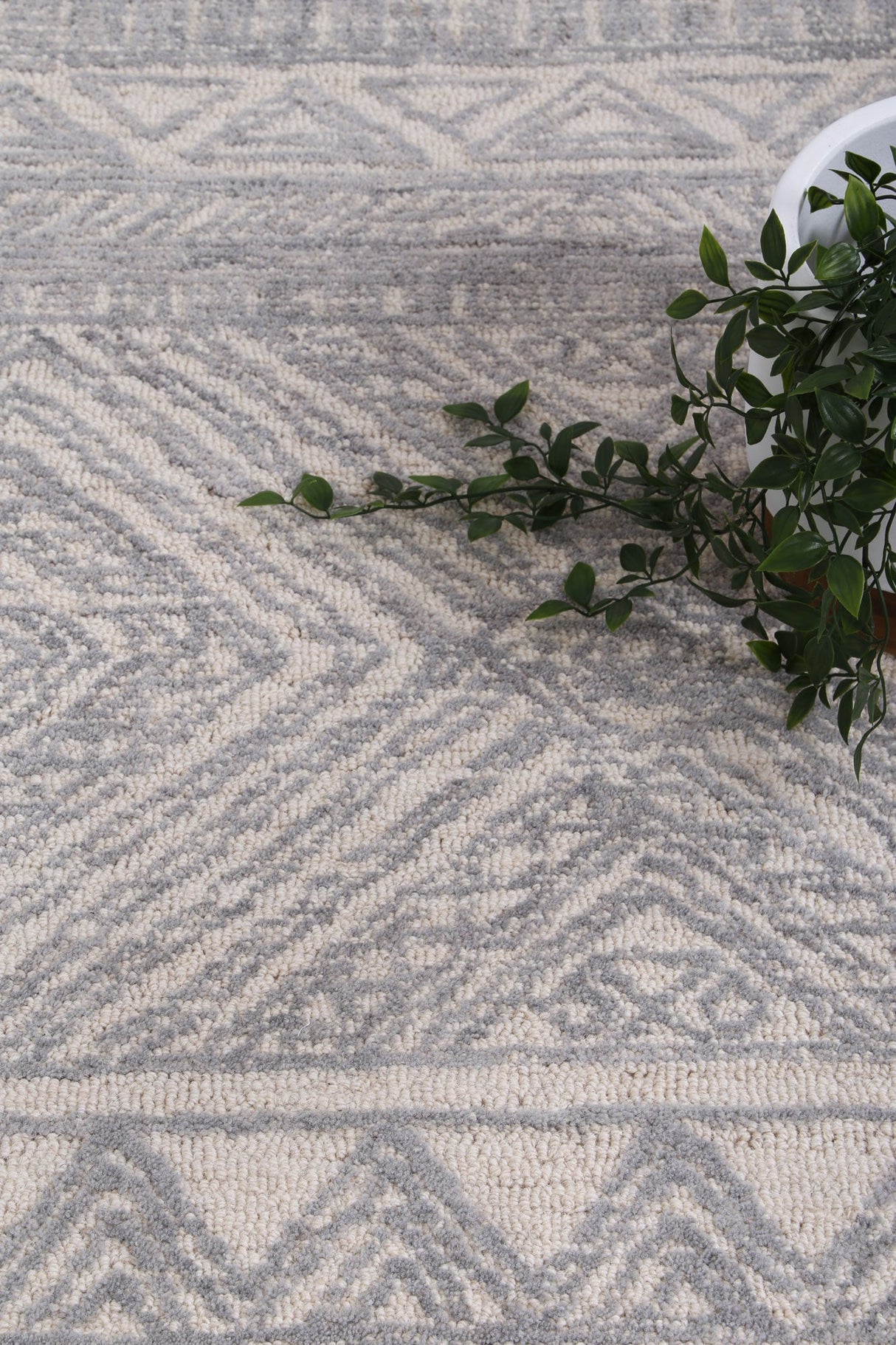 Posy Handtufted Wool Posy 04B