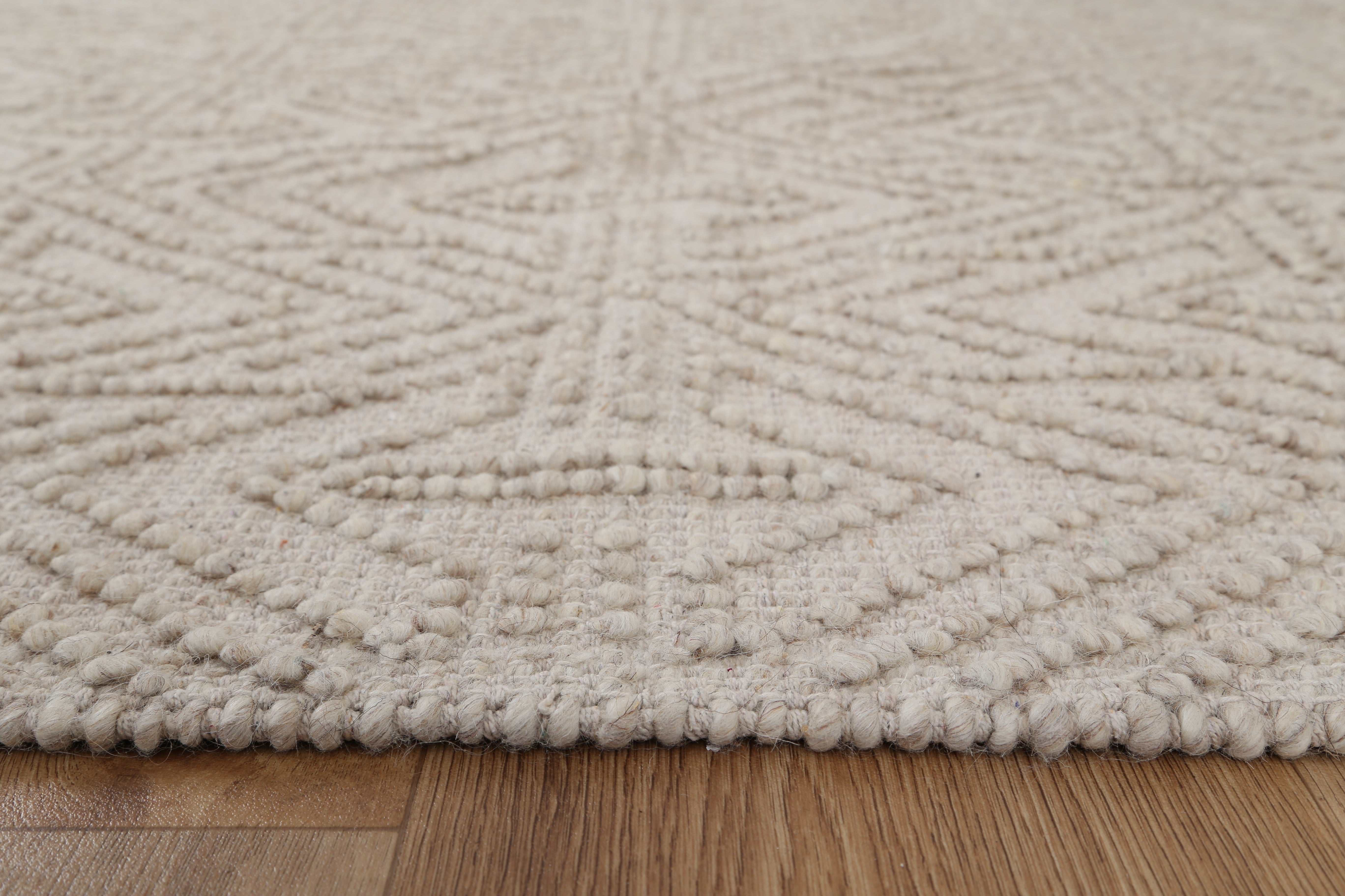 Diego Tribal Beige Wool Rug – Love That Homewares