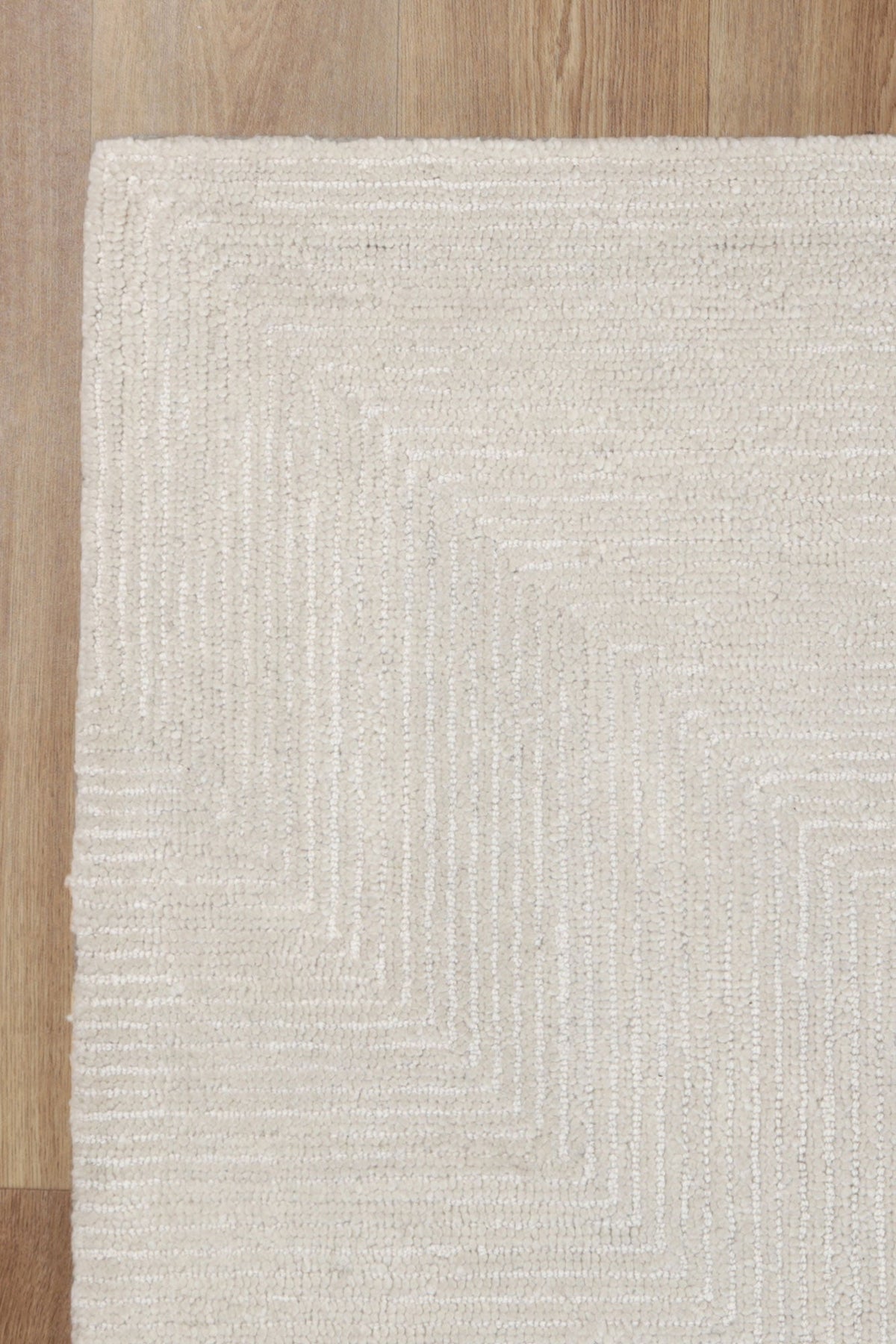 Loren Motley 04 Ivory Wool Rug