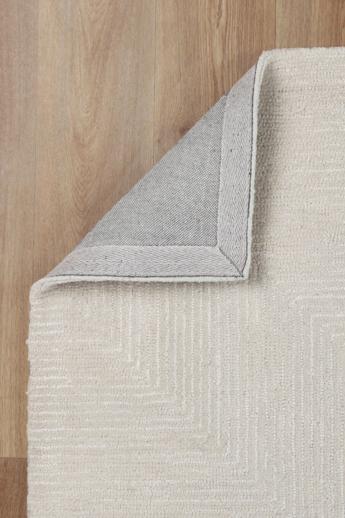 Loren Motley 04 Ivory Wool Rug