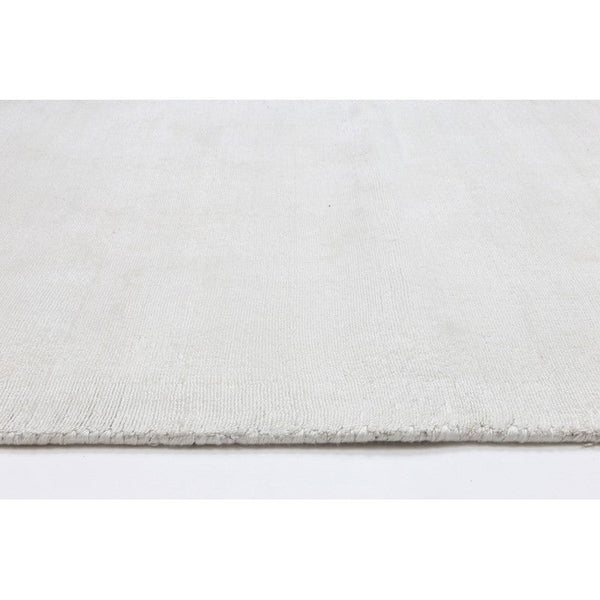 Essence Rug White