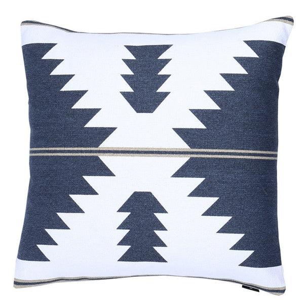 Dakoda Cushion