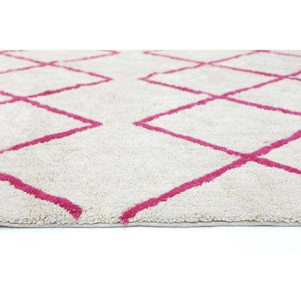 Kochela Diamond Pink Rug